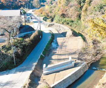 清水小坂線の拡幅工事